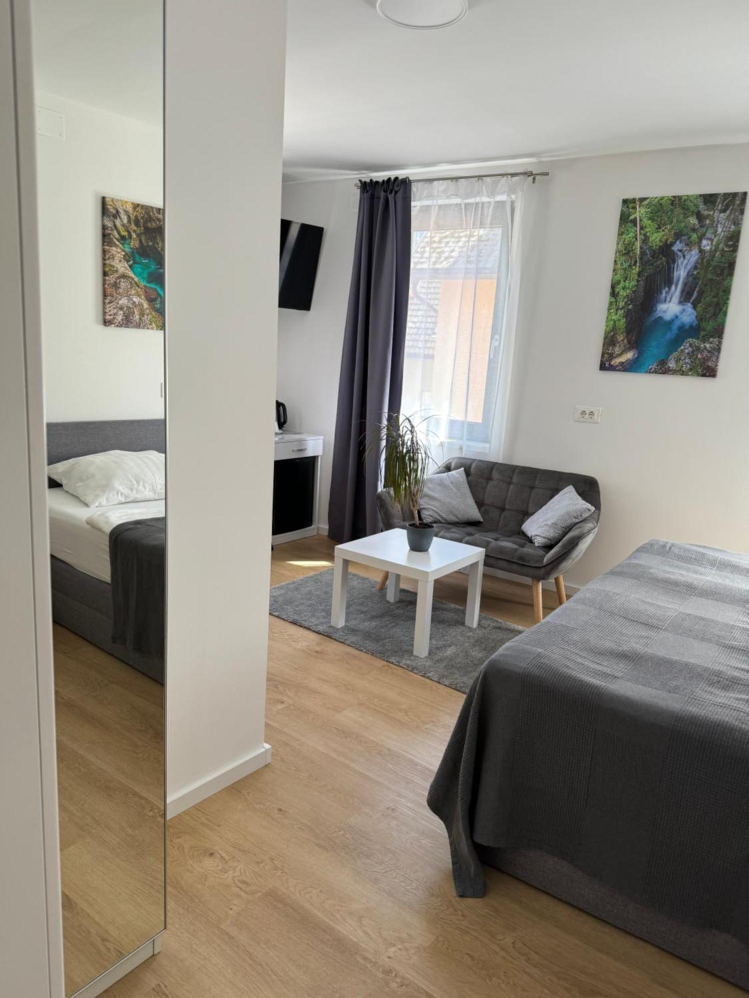 Gostisce Sovdat Bovec Extérieur photo